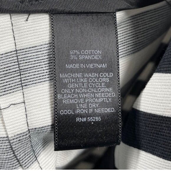 Express High Waist Black & White Shorts - Picture 4 of 4